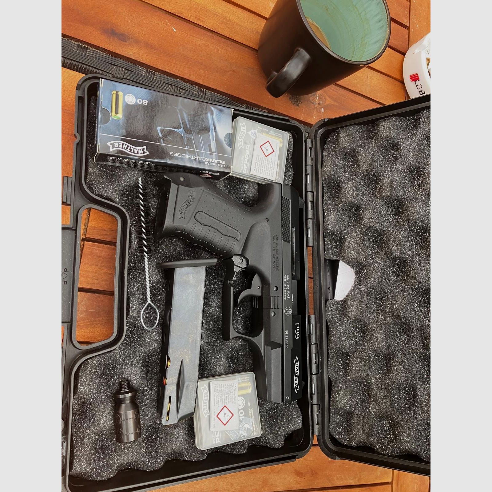 Walter P99 blank-firing weapon