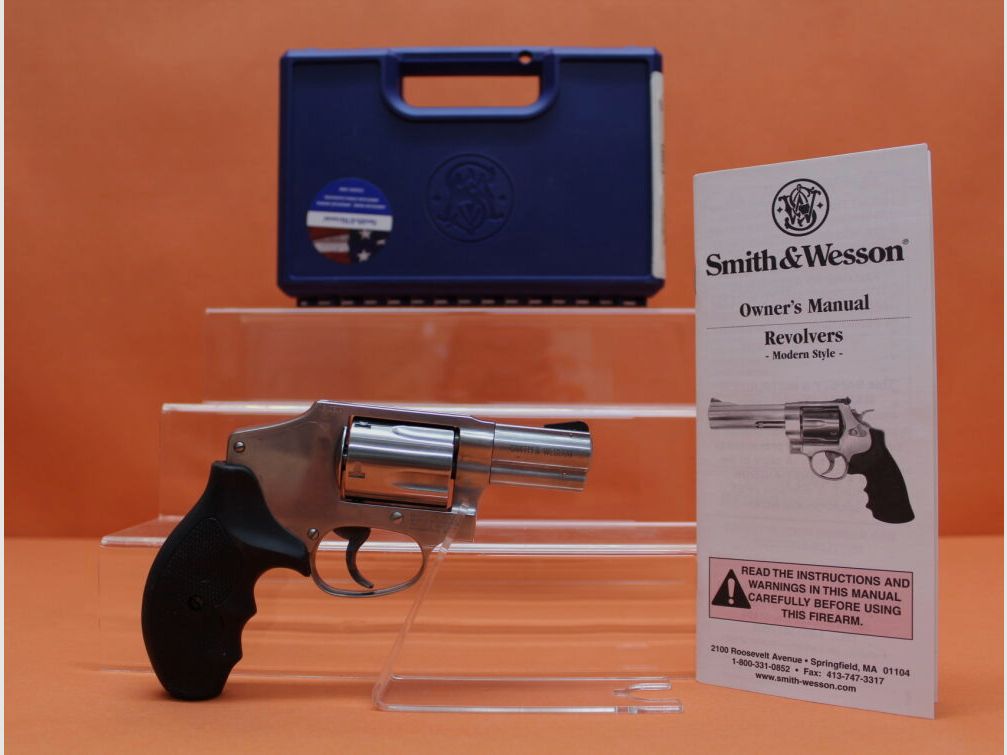 Smith & Wesson Revolver .357Magnum Smith&Wesson/ S&W 640-3 Stainless, 2 1/8" Lauf mit Rampenkorn/ Gummigriff/ DAO