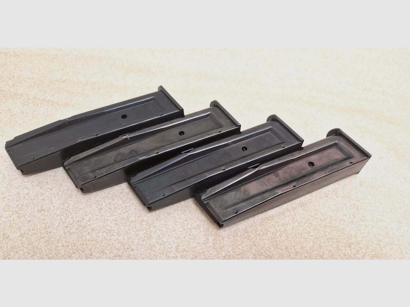 ••• Metall - Magazin für Browning GPDA 8 •••