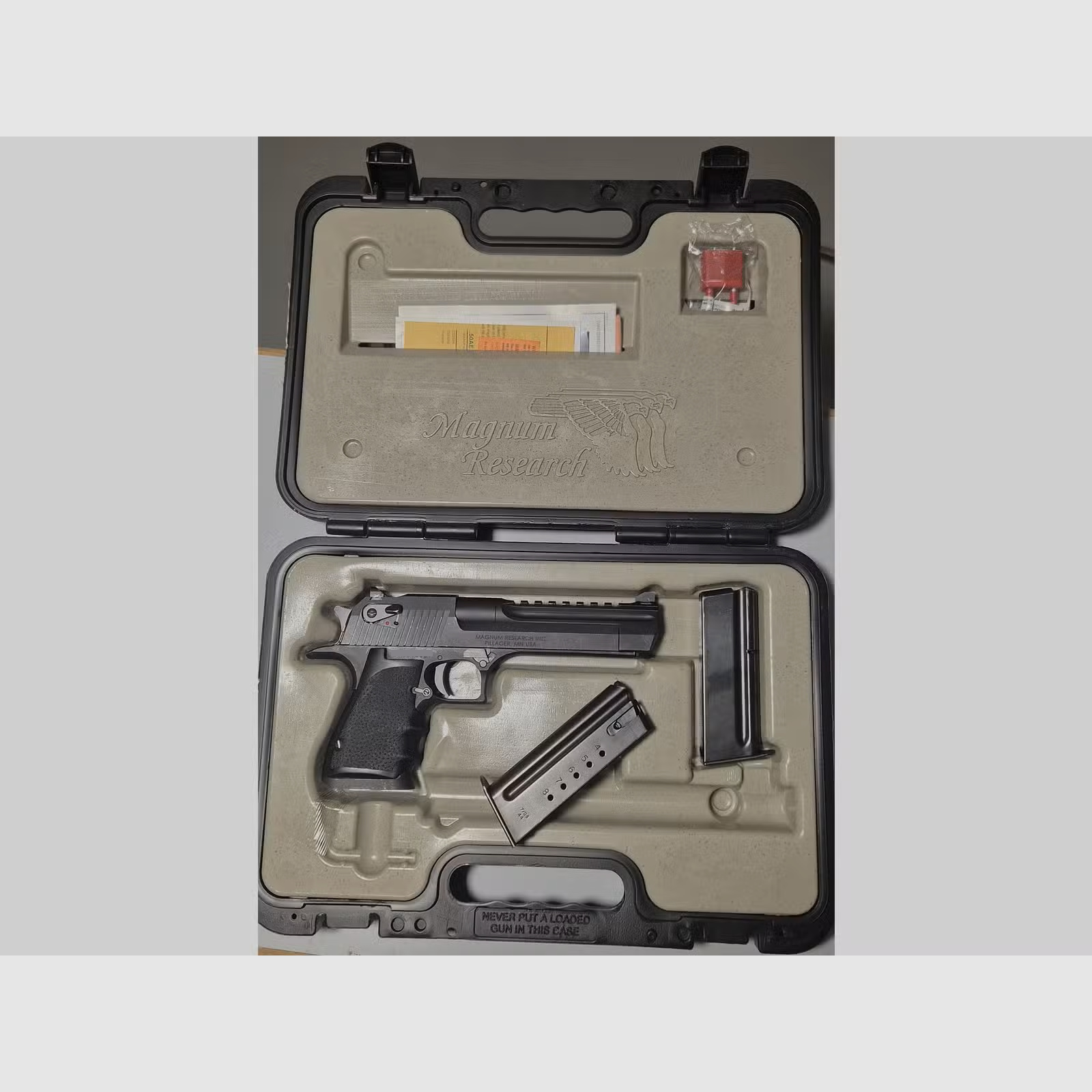Magnum Research DESERT EAGLE .44 Magnum, 6" brüniert