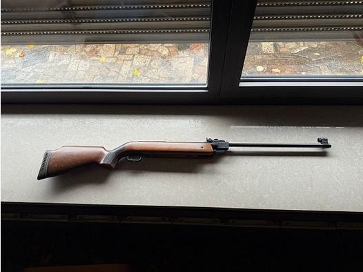 Diana 35S karabin pneumatyczny – używany, sprawny