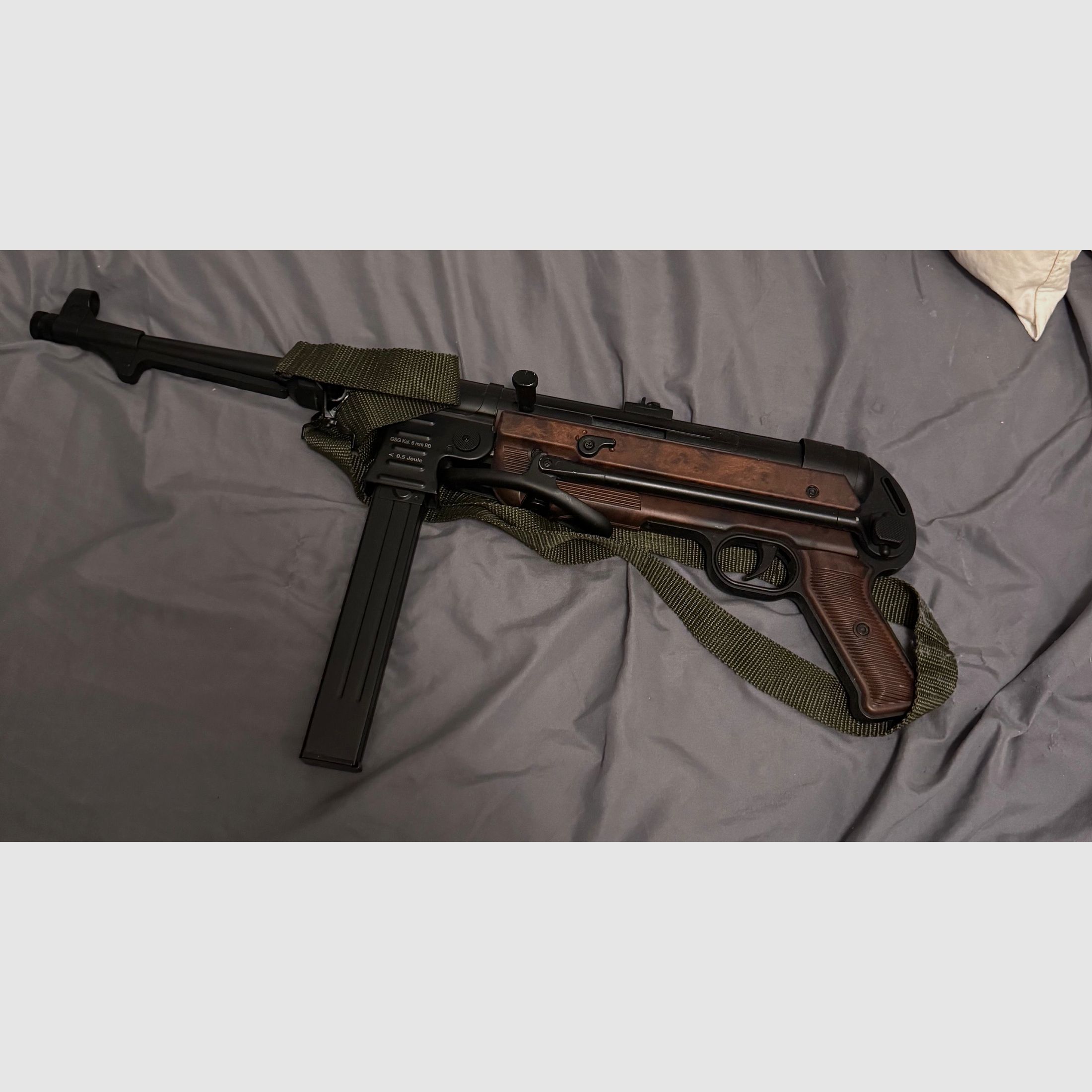 G36/MP40/HK416/M4 mit viel Zubehör ! 