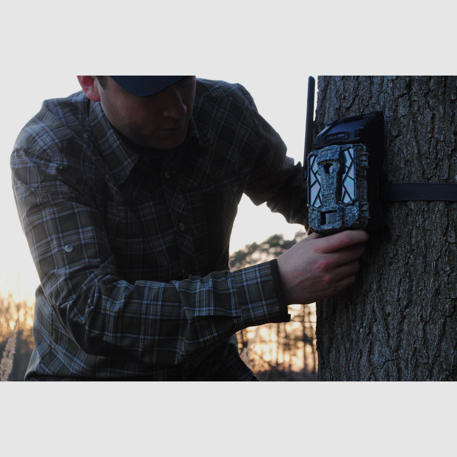 SPYPOINT Trail Camera Link-S Dark