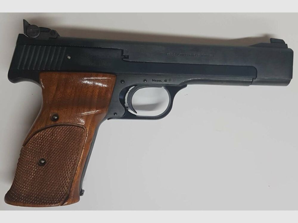 Smith & Wesson Model41 .22lr