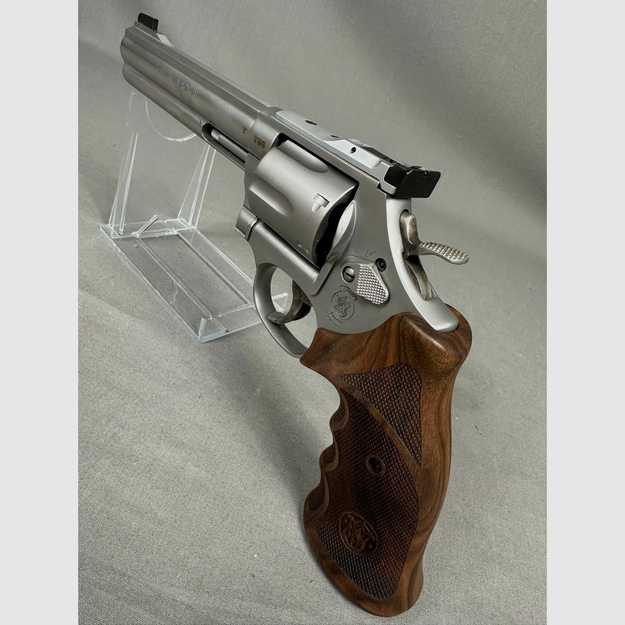 Smith & Wesson 686  Target Champion 