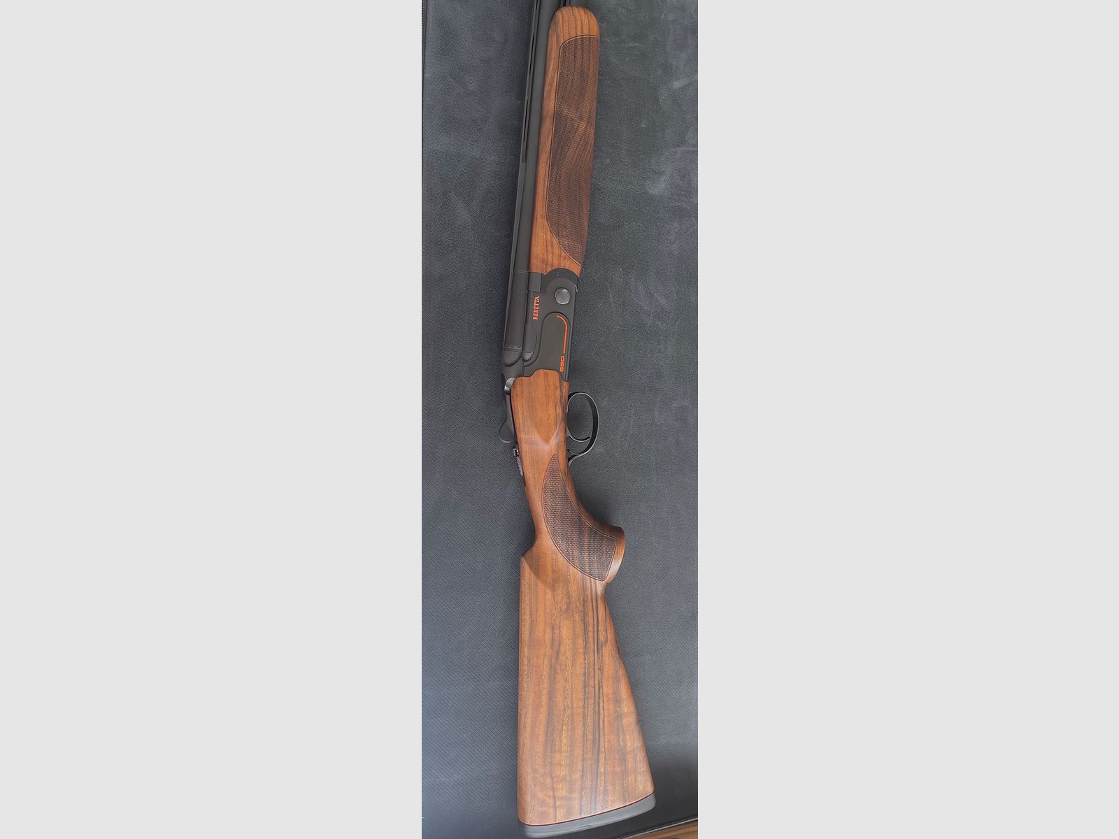 Beretta 690 Competition Black Edition 