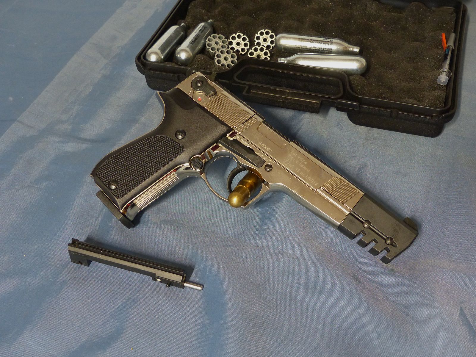 Walther CP88 Competition CO2 Pistool 4,5 mm Diabolo verchroomd als nieuw