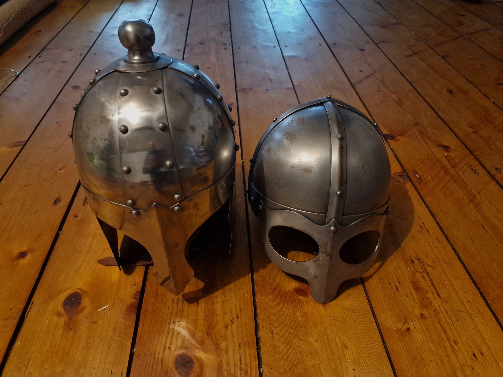 Helm,Kettenhemd Leder Rüstung und Co 