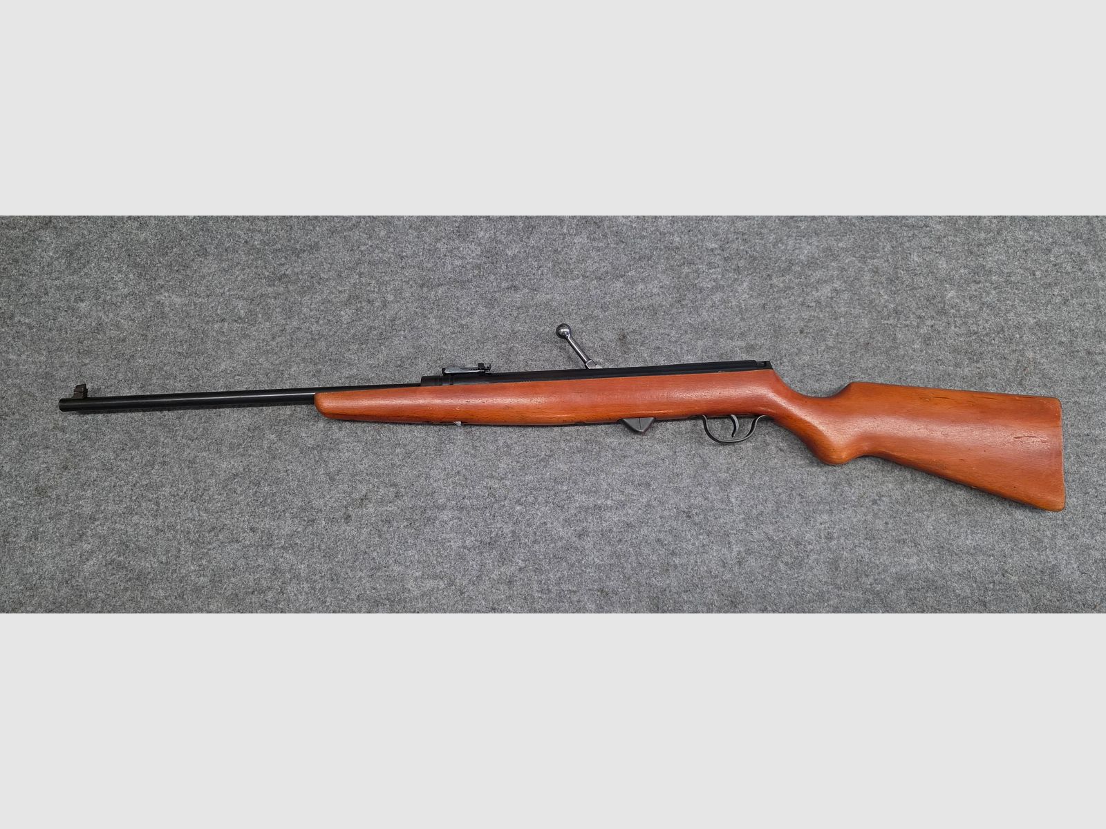 5.) Haenel 310 with standard trigger bolt-action repeater Kirmes 4.4mm air rifle