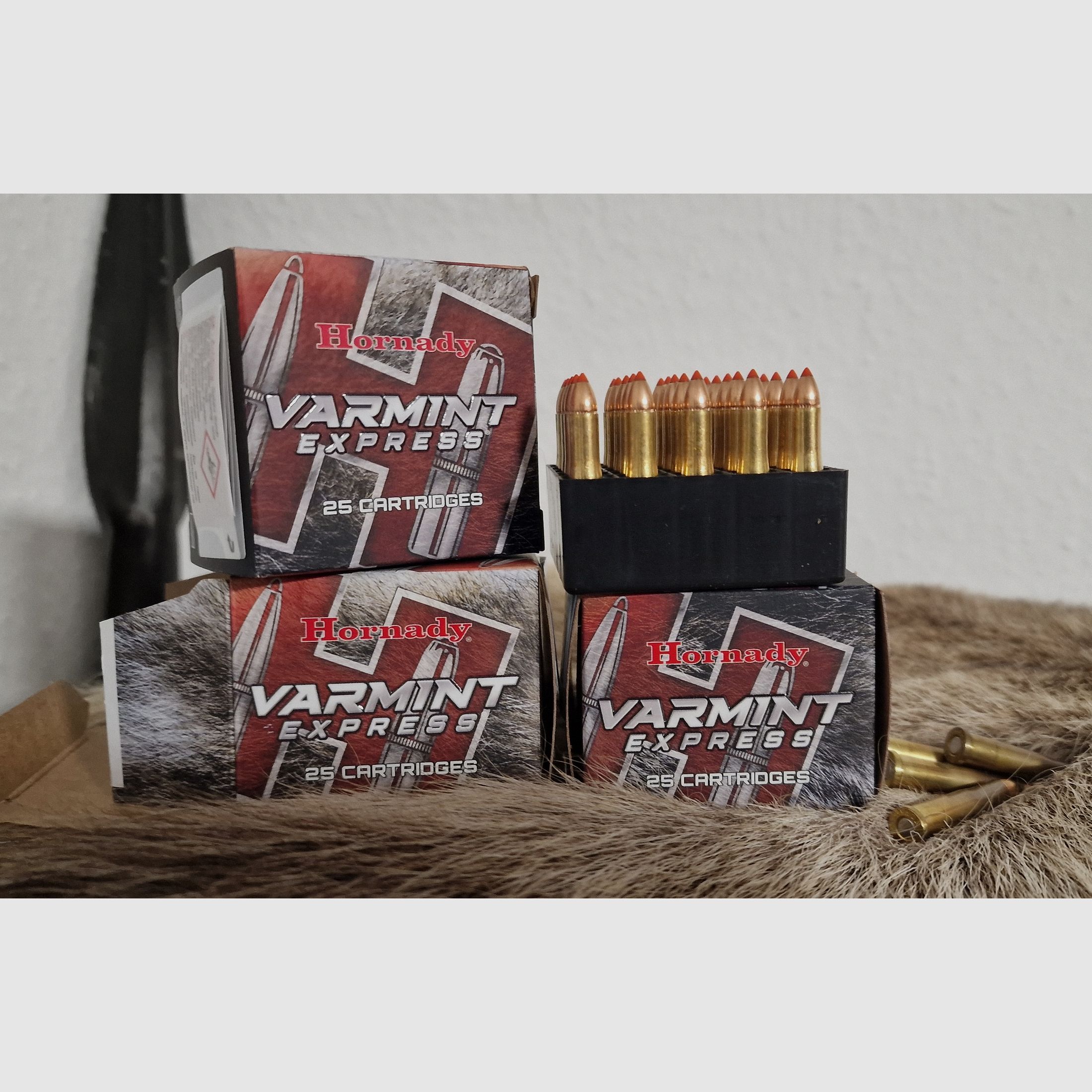 Munition .22 Hornet 75 Schuss Hornady Varmint Express V-Max 2,3g/35gr