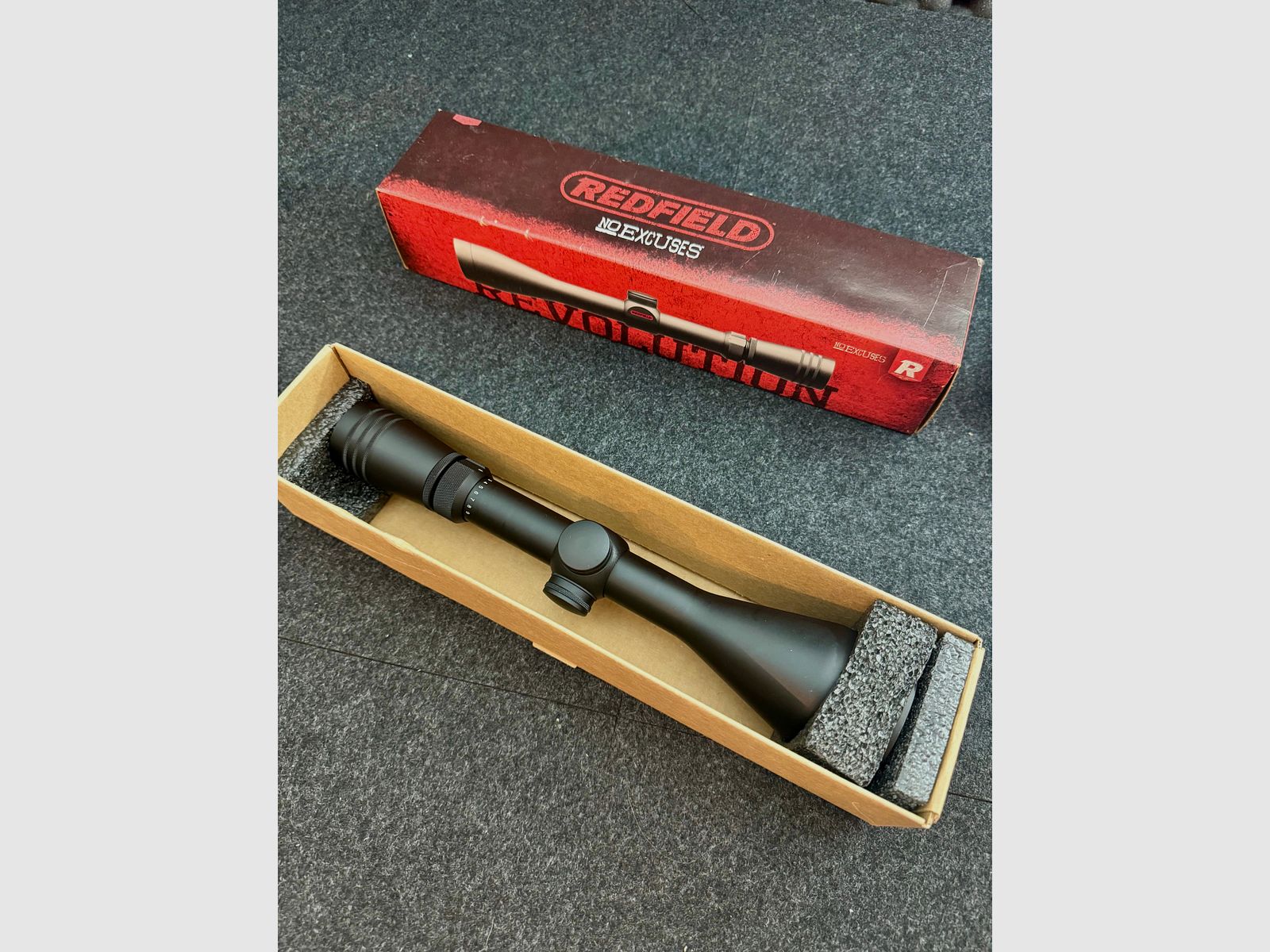 Redfield Revolution Zielfernrohr 3-9x50 in OVP, neuwertig