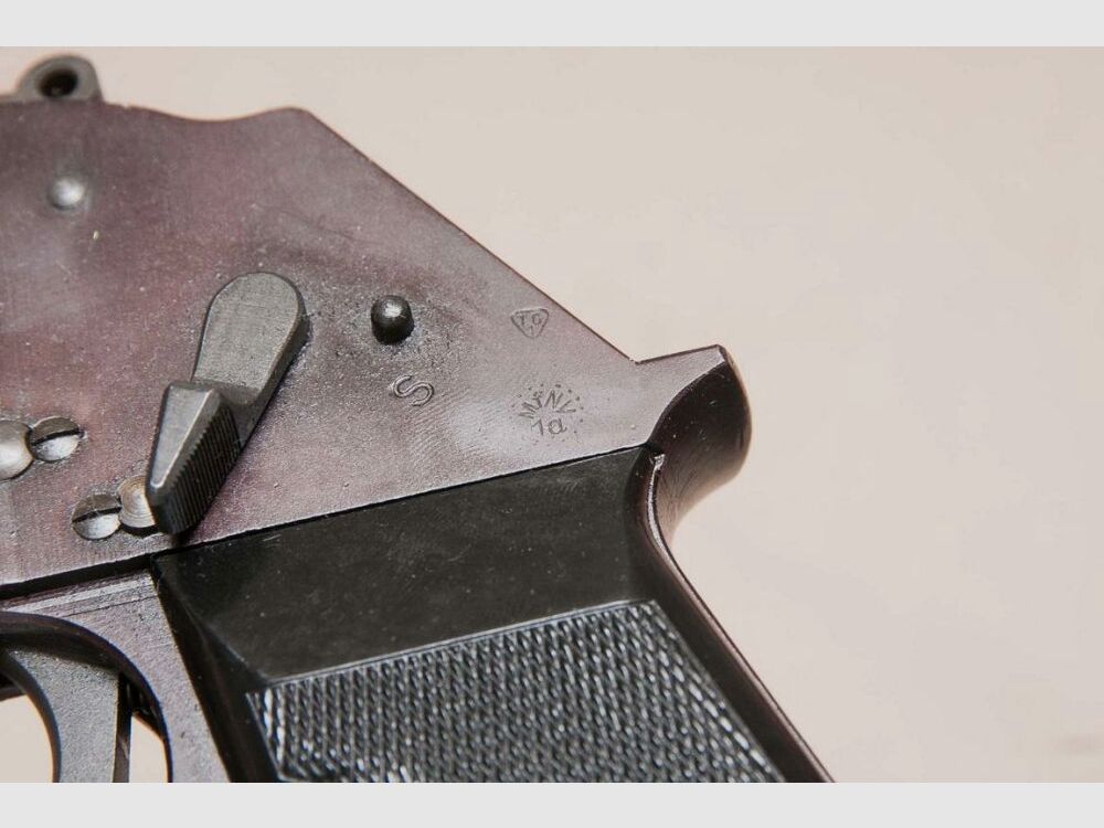 Suhl sygnalizacyjny pistolet LP 1 SigPi pistolet sygnalizacyjny Ministerstwo Obrony pieczątka