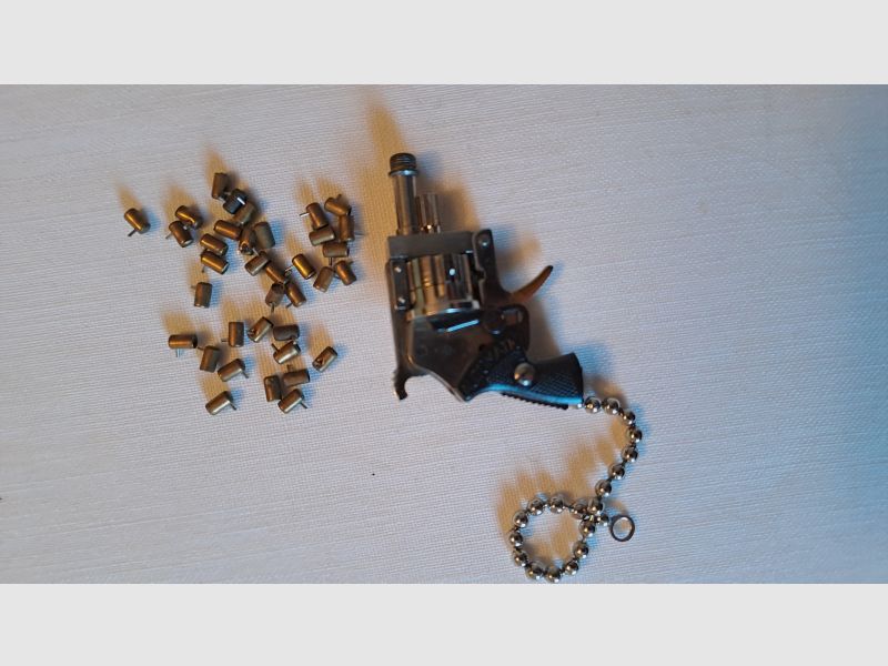 Xythos Mini Revolver cal. 2mm Stiftfeuer, PTB 82