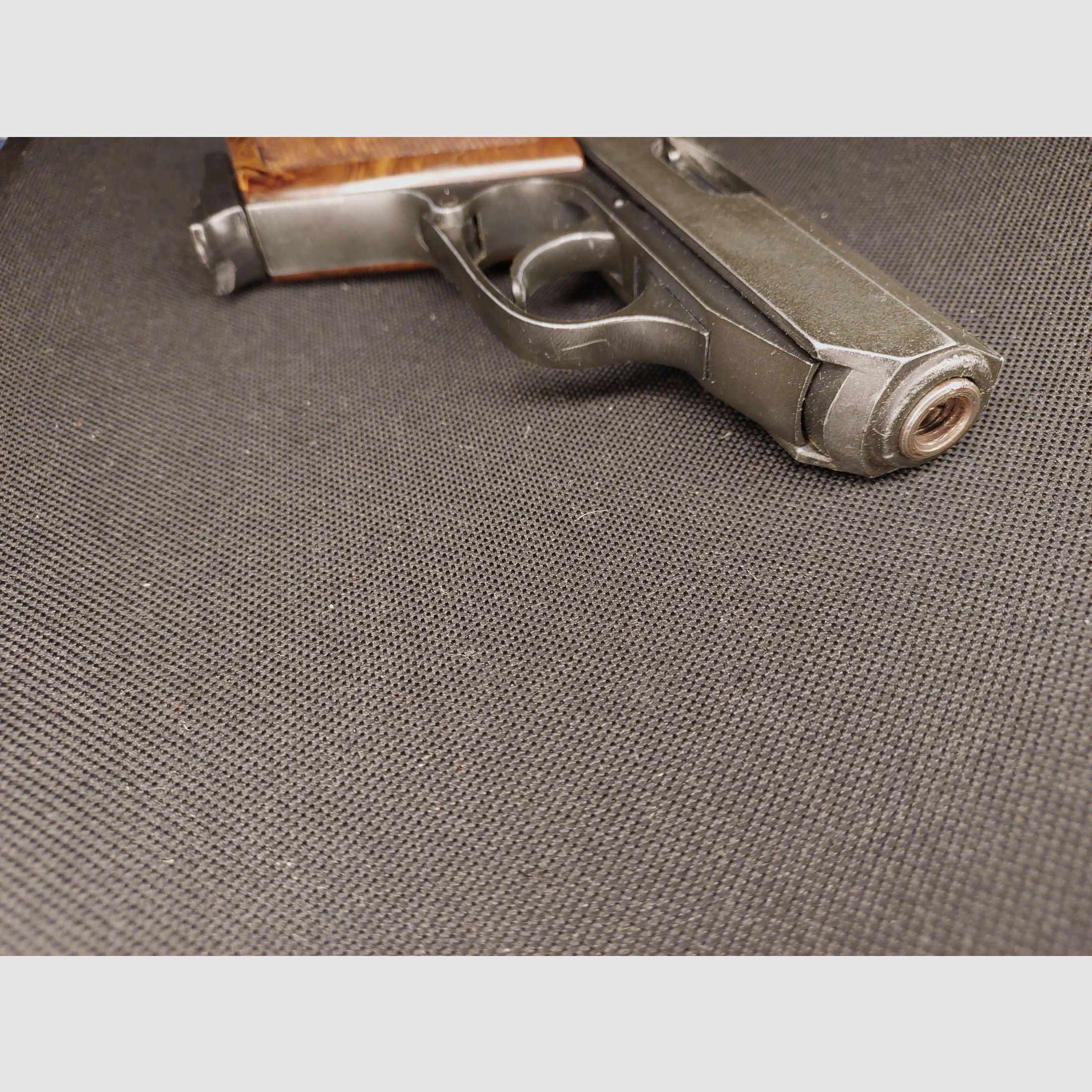 Röhm RG9 blank firing pistol (8 mm K., PTB 413) RG 9