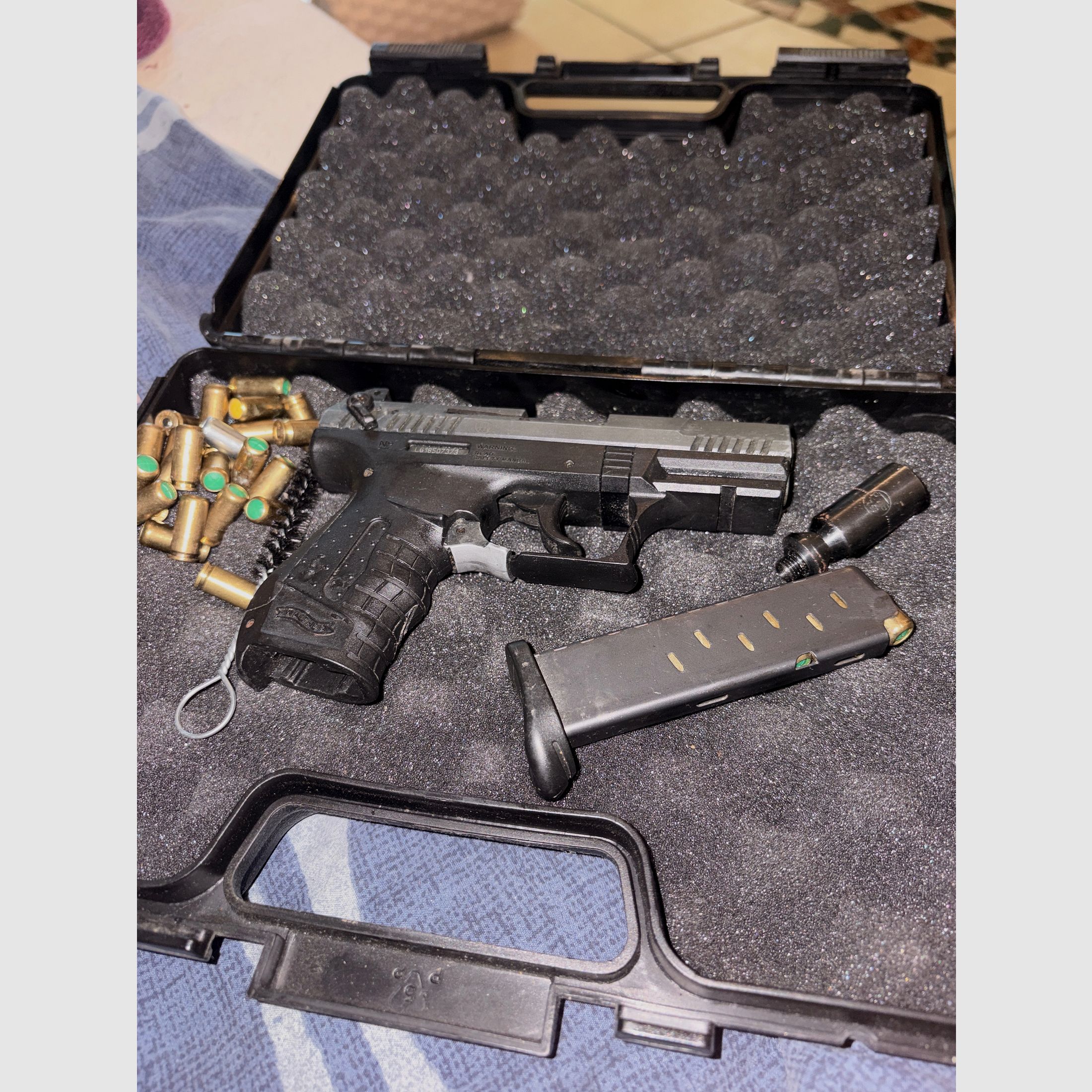 Walther P22 blank firing gun