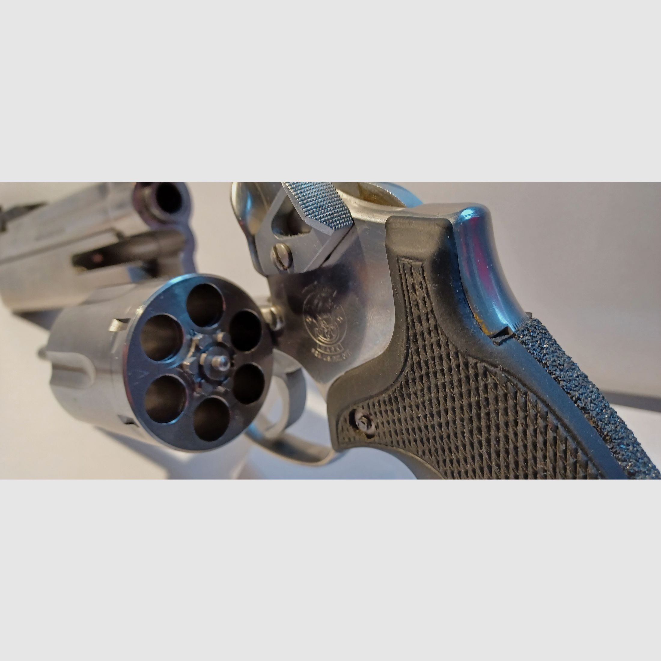 S&W 686-3 AF in 6'' .357Mag. L-Rahmen -alte Qualitätsfertigung ohne internal lock