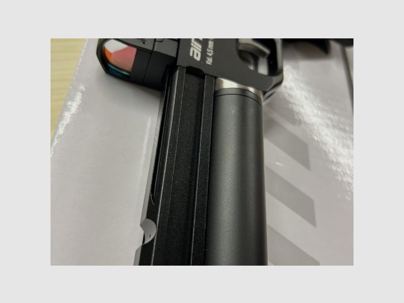 Airmax PP700S-A + case + quick fill adapter + diabolo + accessories