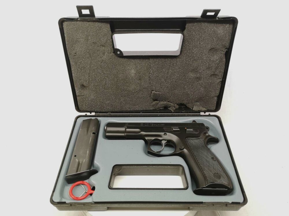 ZBROJOVKA BRNO M75 mit Wechselsystem "Kadet" in .22lr.