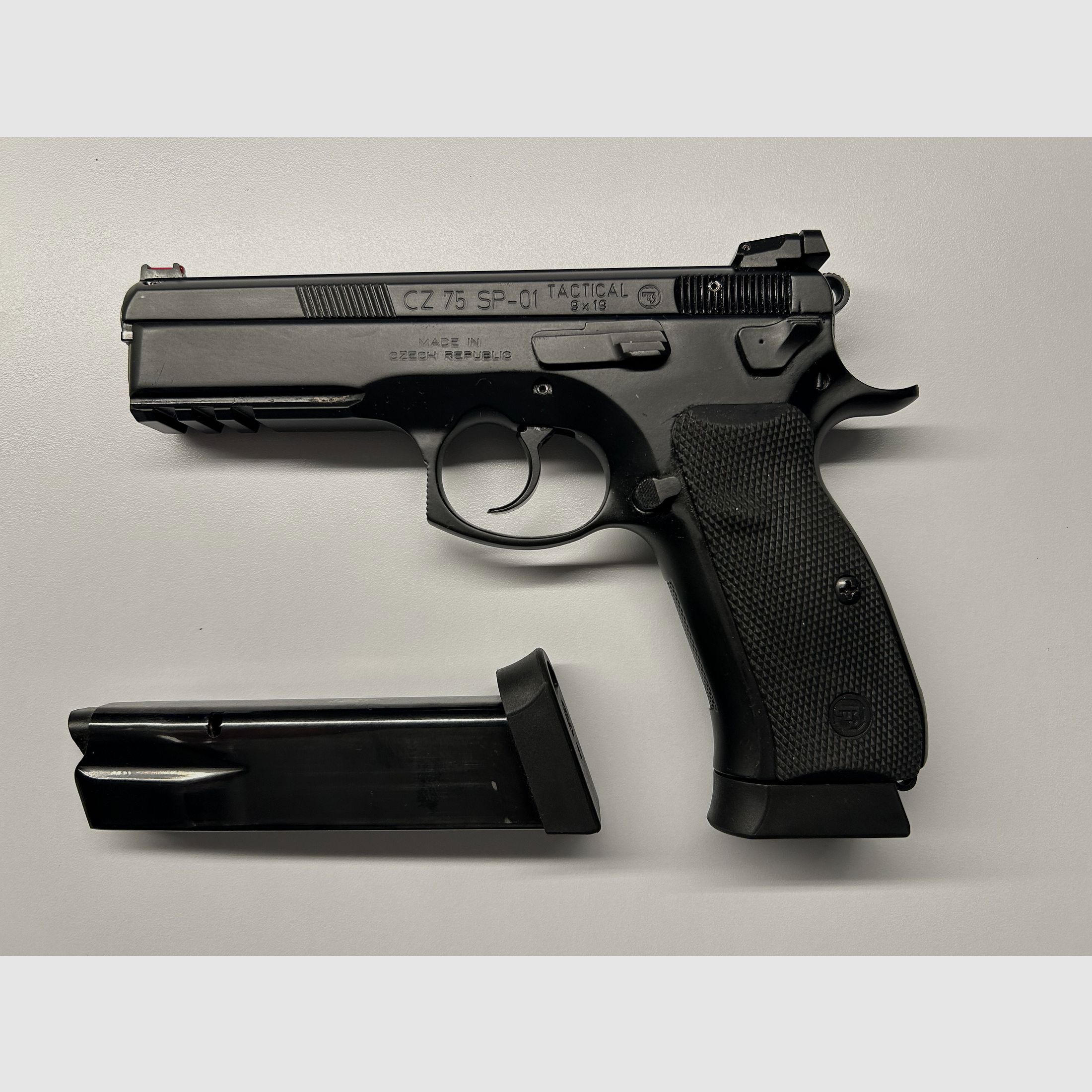 CZ 75 SP -01 TACTICAL 9x19