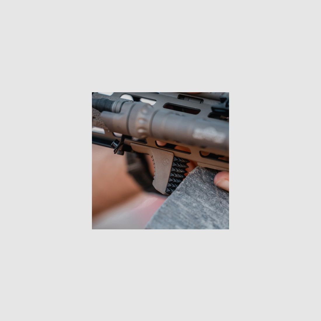 MAGPUL - Barricade Stop M-LOK FDE, image 5 sur 6