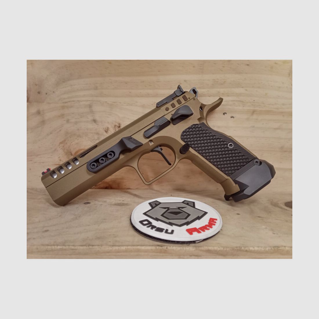 ATELIER // CERAKOTE ARME DE POING COMPLETE, image 10 sur 29