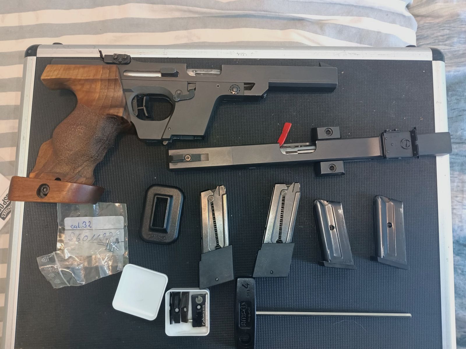 Walther GSP im cal.22 mit cal.32 WC Wechselsystem zzgl. Zubehör