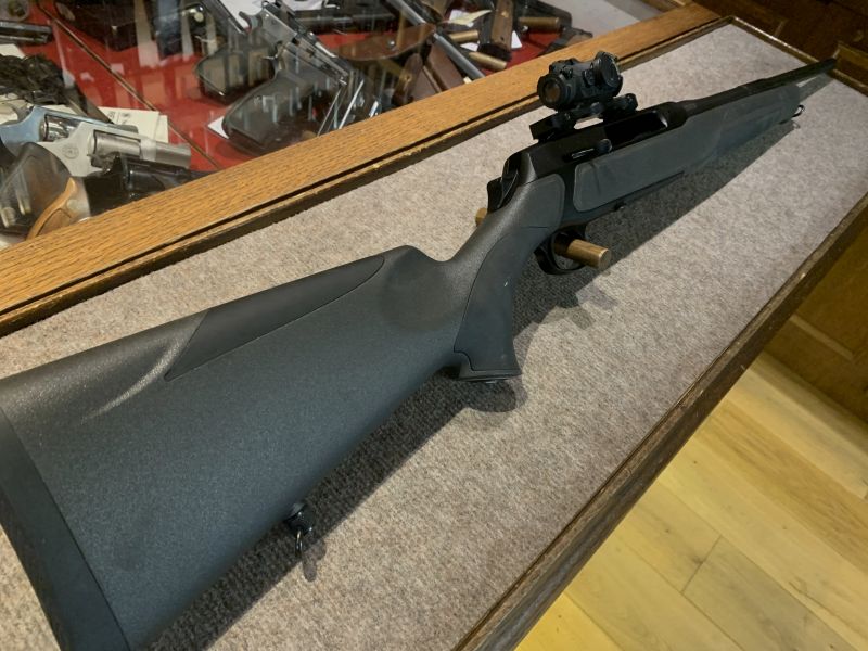 Sauer 303 Kal 8x57 IS mit Aimpoint H2 Neuwertig