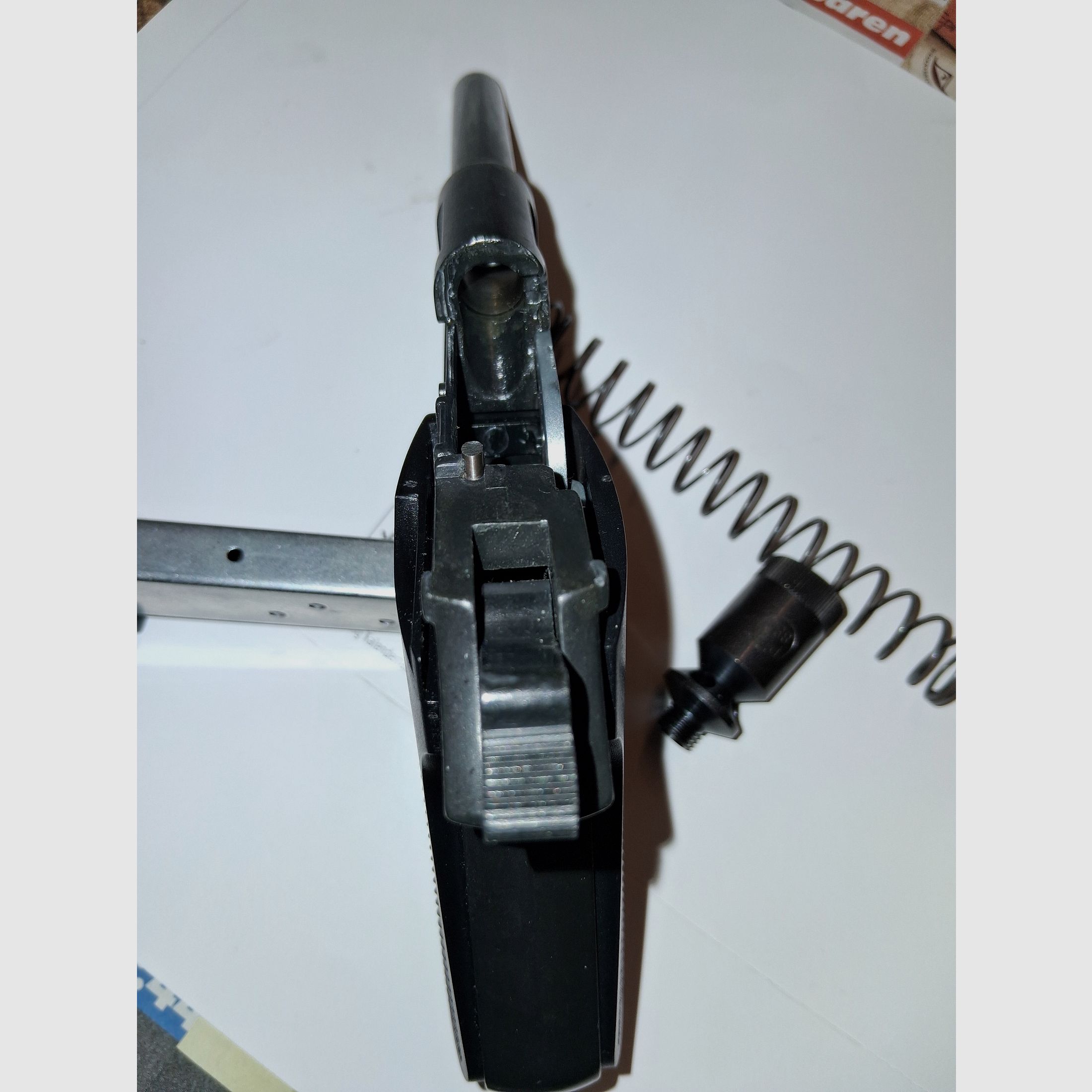 ME 9 mod. Para Griffstück komplett, Magazin, Abschussbecher, original Koffer (neuwertig)