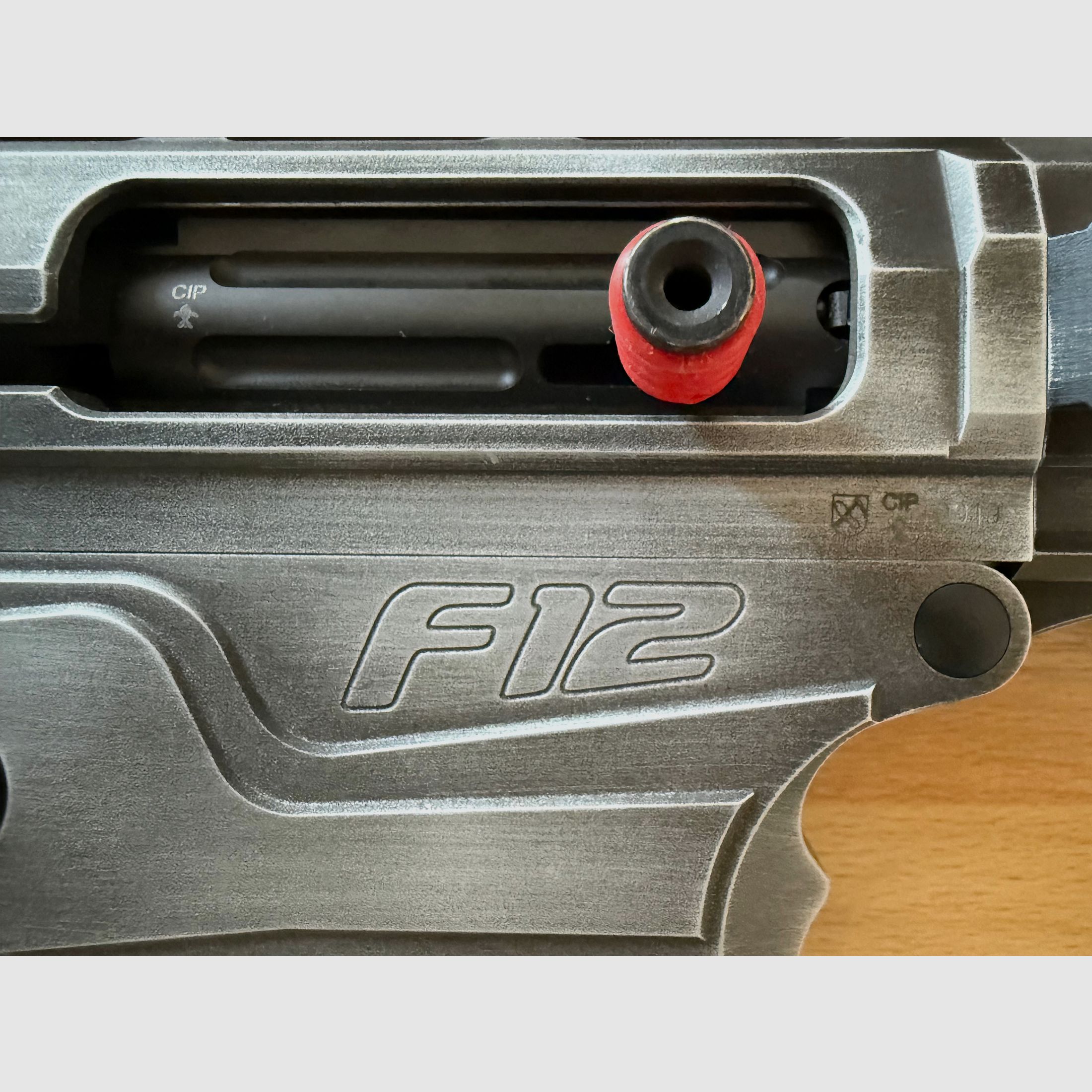 Typhoon F12 Maxi DC Satin escopeta semiautomática con cargador de caja