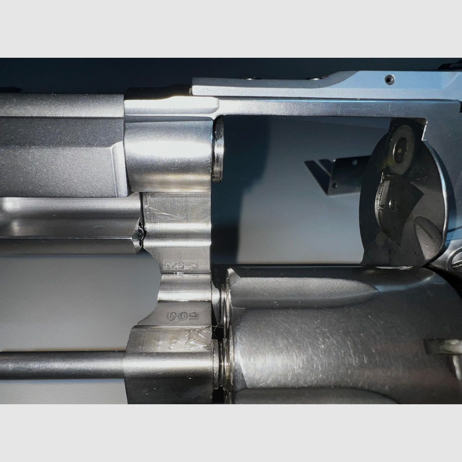 Smith & Wesson 629-5 Performance Center .44 Magnum – Sammlerstück mit Power und Stil