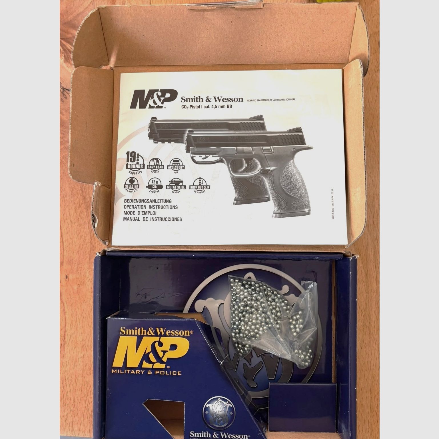 S&W M+P in 4,5 mm BB Co 2 killer di lattine !!!!