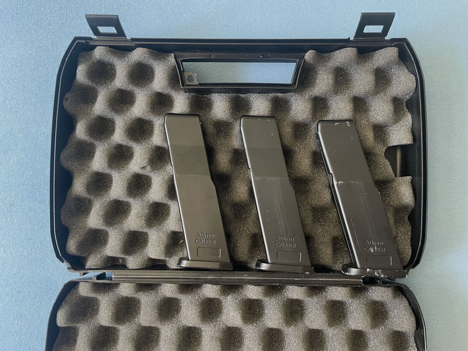 Umarex H&K USP CO2 NBB (+ 3 Magazine und Koffer)