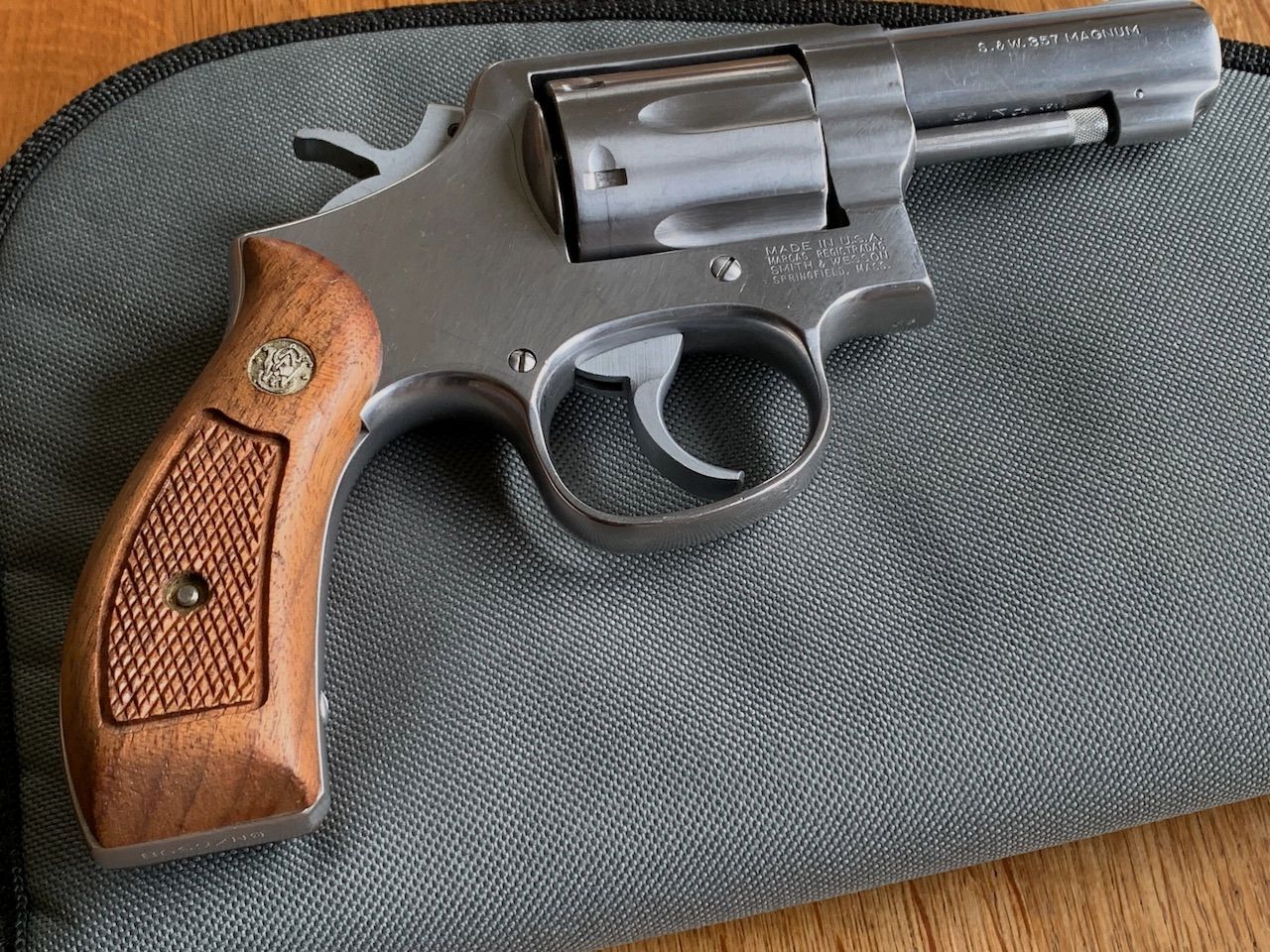 Smith & Wesson Revolver Mod. 65-5 – .357 Magnum – 3" Lauf – top Zustand + umfangreiches Zubehör