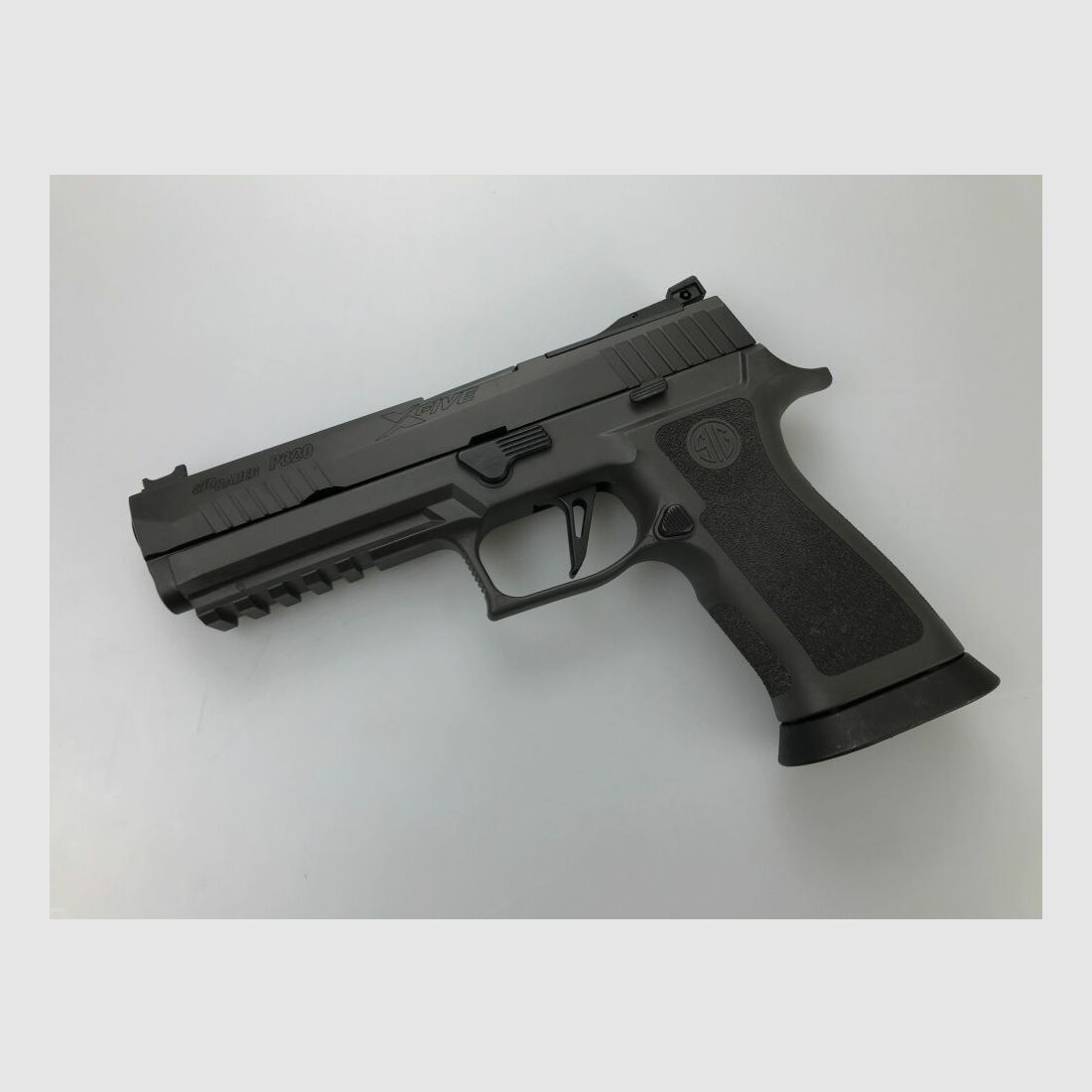 Sig Sauer P320 X5 Legion