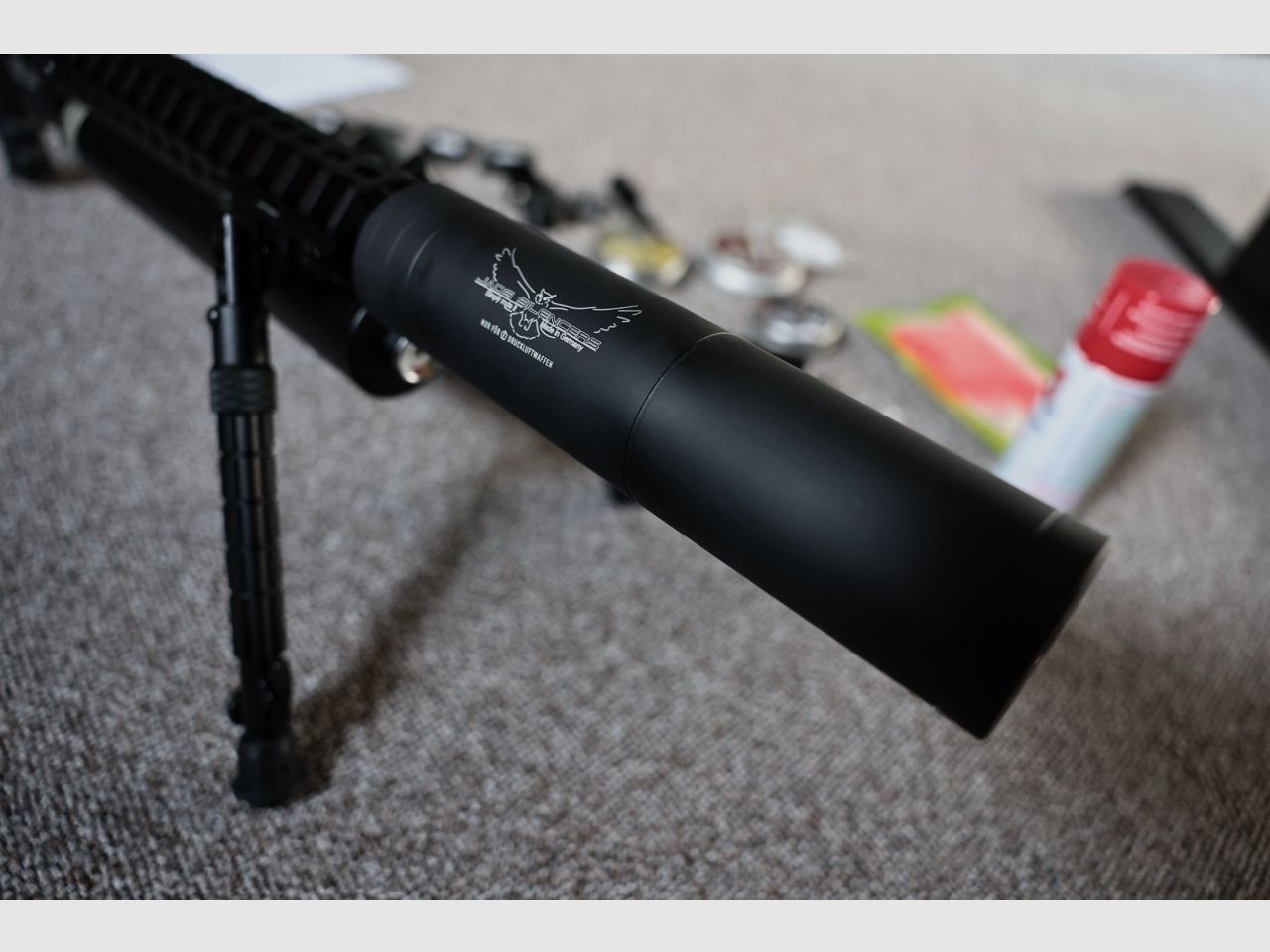 Compleet pakket: AEA HP MAX MK2 + Tanks, Bipod, Geluidsdemper & Munitie (alles ongebruikt)
