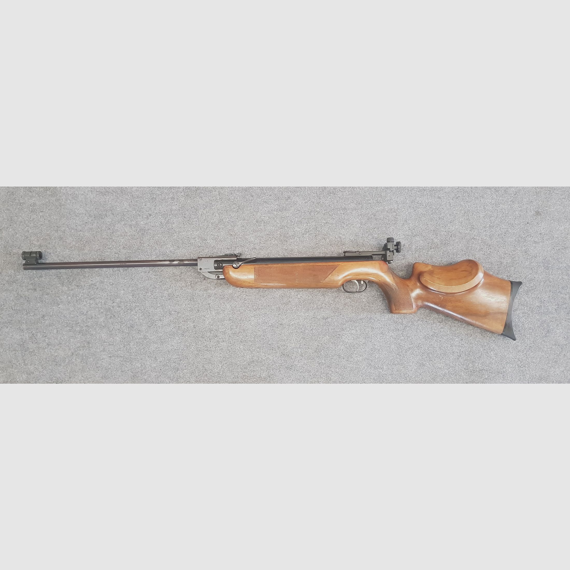 Sehr altes Weihrauch HW55 T  mit Tiroler Walnussschaft Knicker Luftgewehr  ohne F-Zeichen aus den 60iger Jahren cal. 4,5mm Diabolo