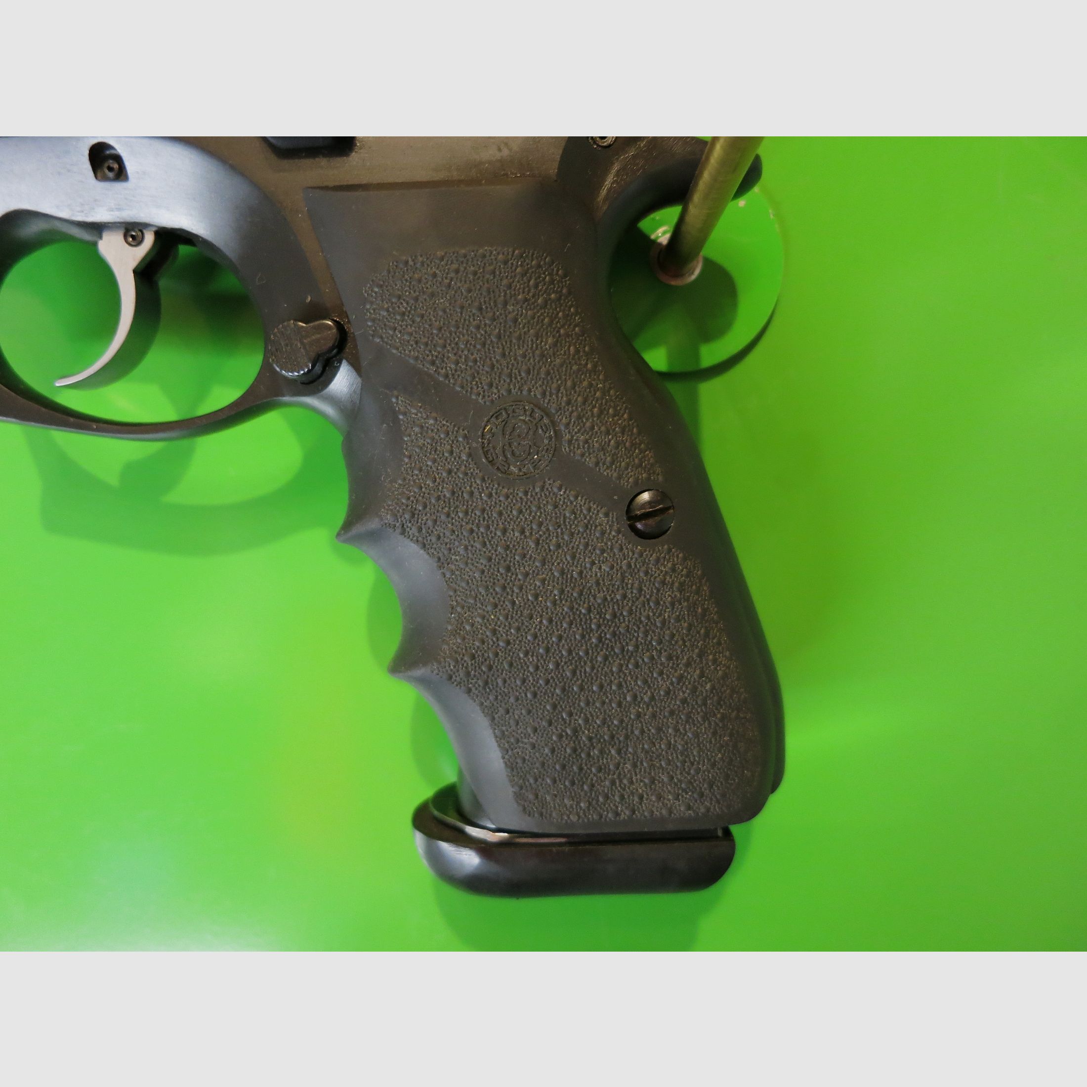 Tanfoglio TA90, semiautomatica. Pistola sportiva a caricamento automatico, classico dell'IPSC, calibro 9 × 19 mm       #66-, immagine 6 di 10