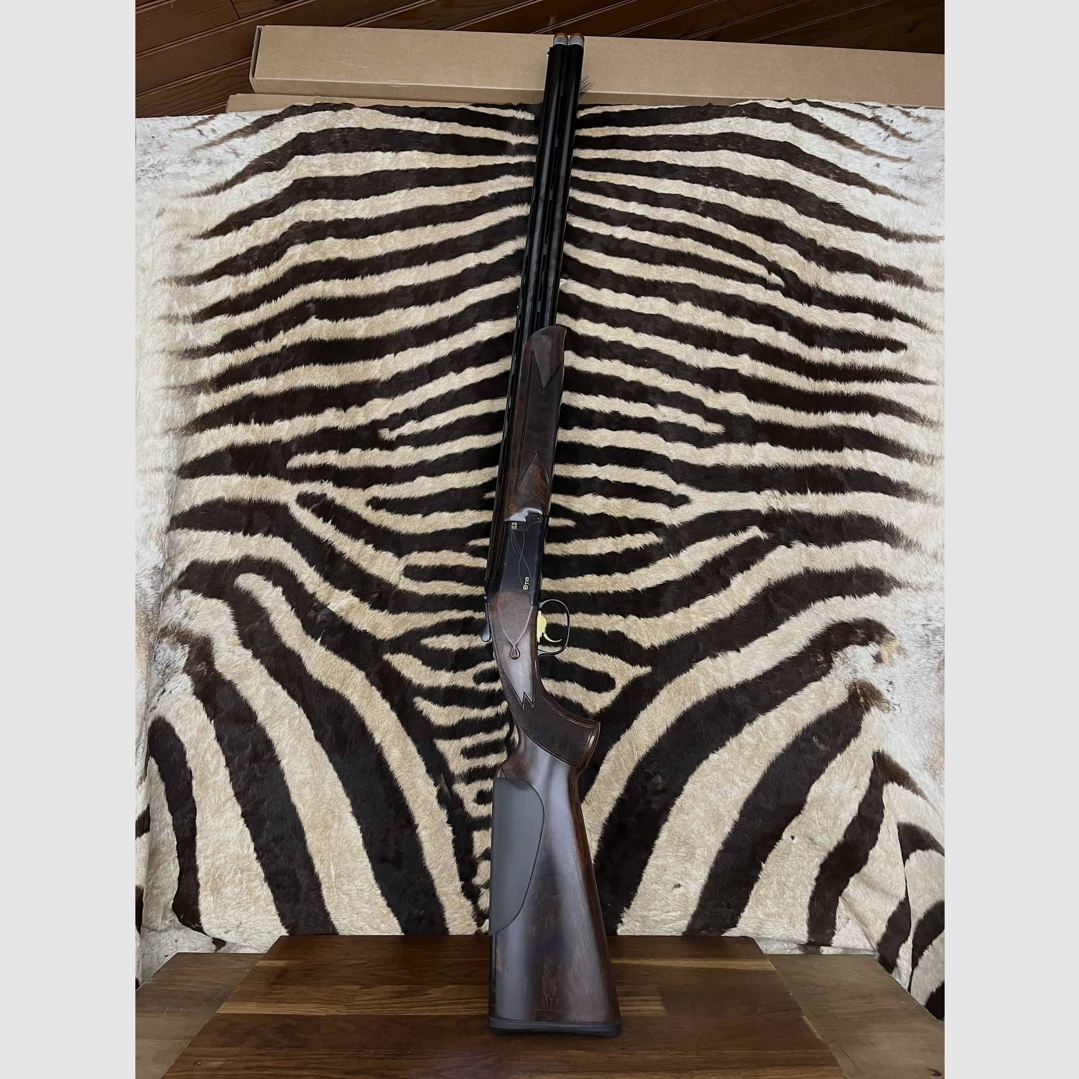 Browning B725 Sporter Black Edition Linkshänder cal.12/76 – ca.76cm – 6 externe Chokes – Waffenkoffer, Bild 1 von 10