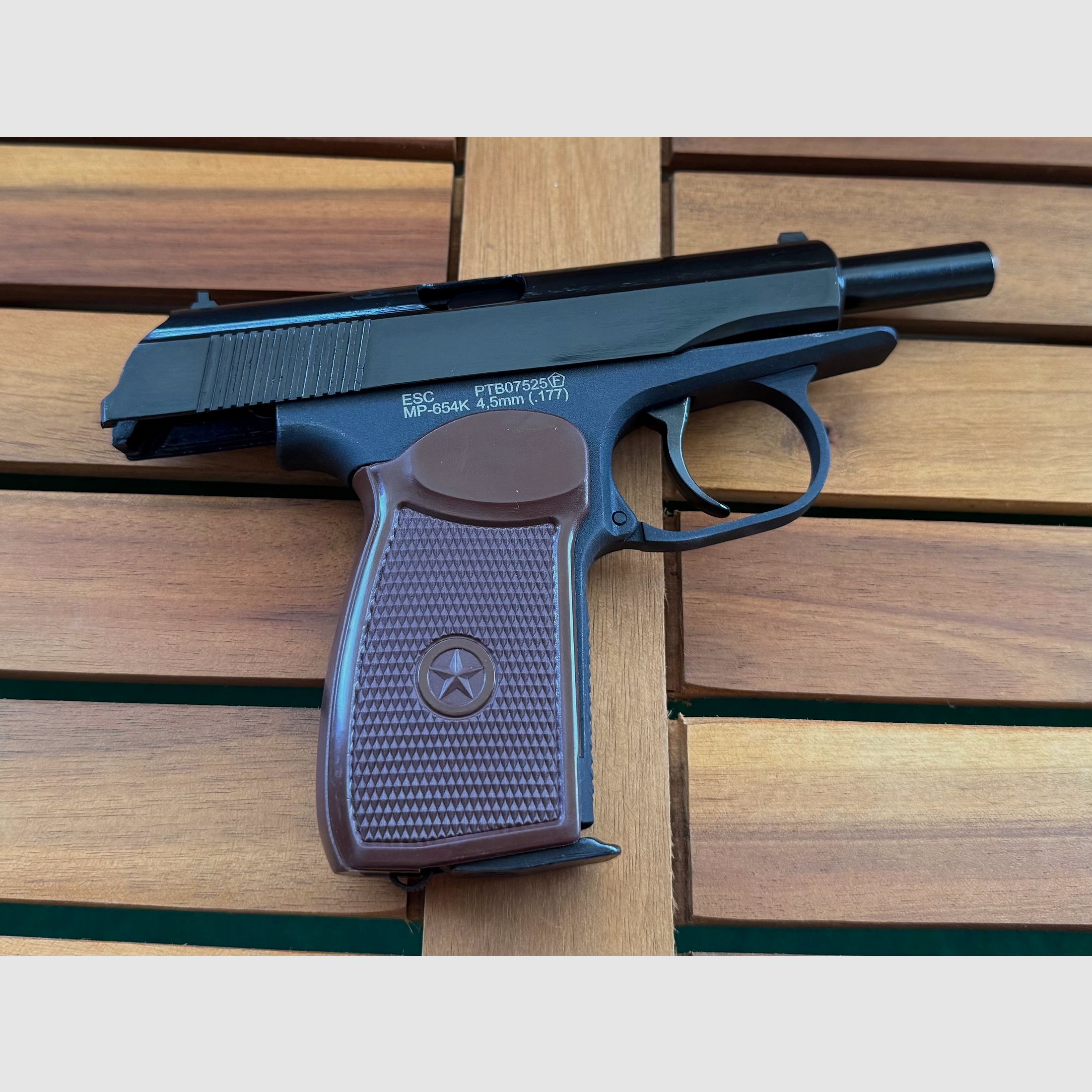 Baikal MP-654K CO₂ pistolet à air 4,5 mm BB – Original Makarov | État de collection