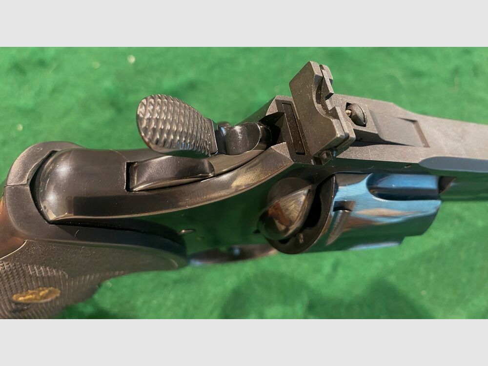 Colt Python 357