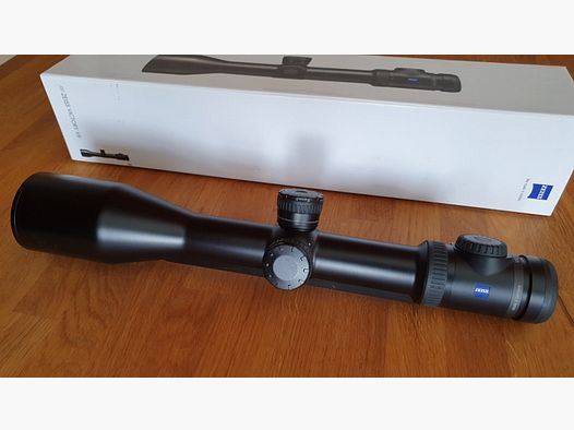 ZEISS Victory V8 4,8-35x60 M