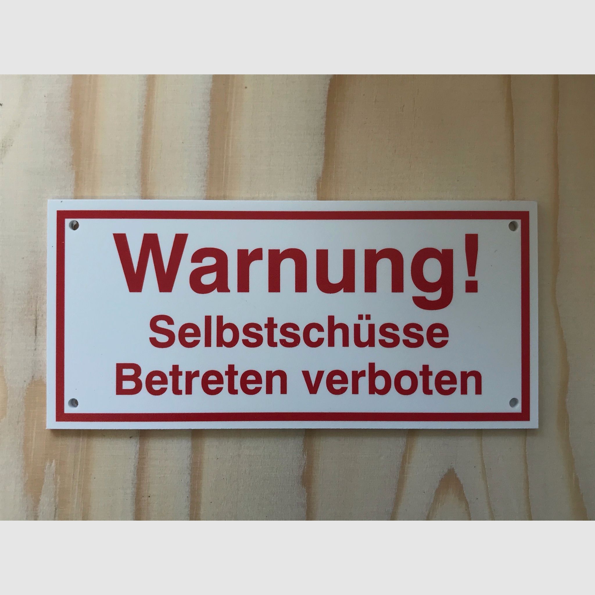 Warnschild Achtung Selbstschüsse