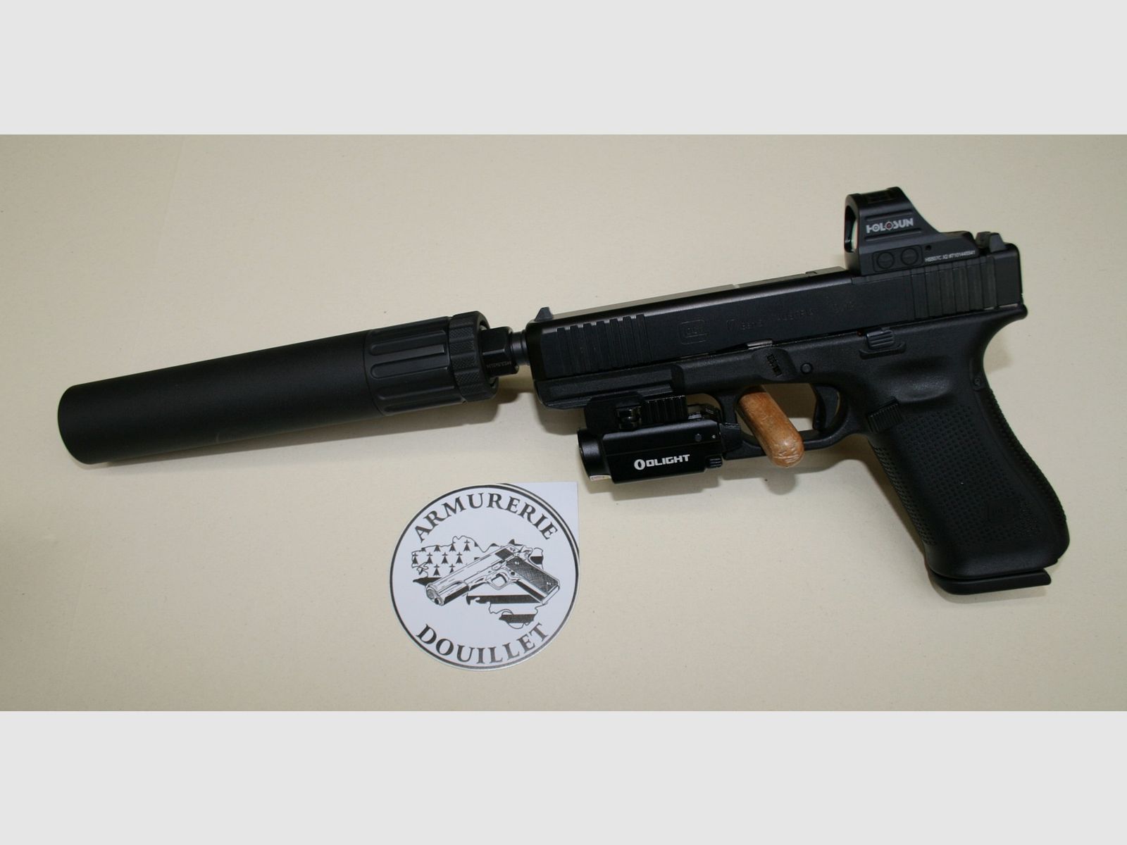 PACK SFO Glock 17 MOS/Filettato + Punto Rosso + Moderatore di Suono + Combinato Luce/Laser, immagine 1 di 8