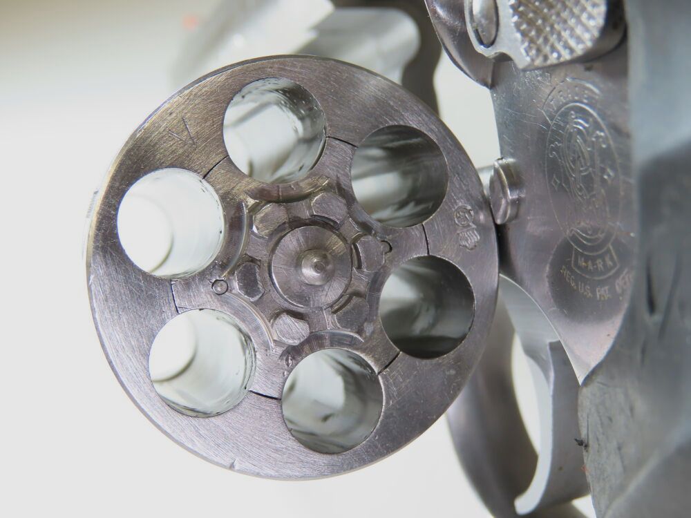 Smith & Wesson 686 - 1 in 6Zoll