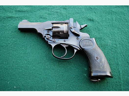 Webley & Scott MK IV, rara versión de 3
