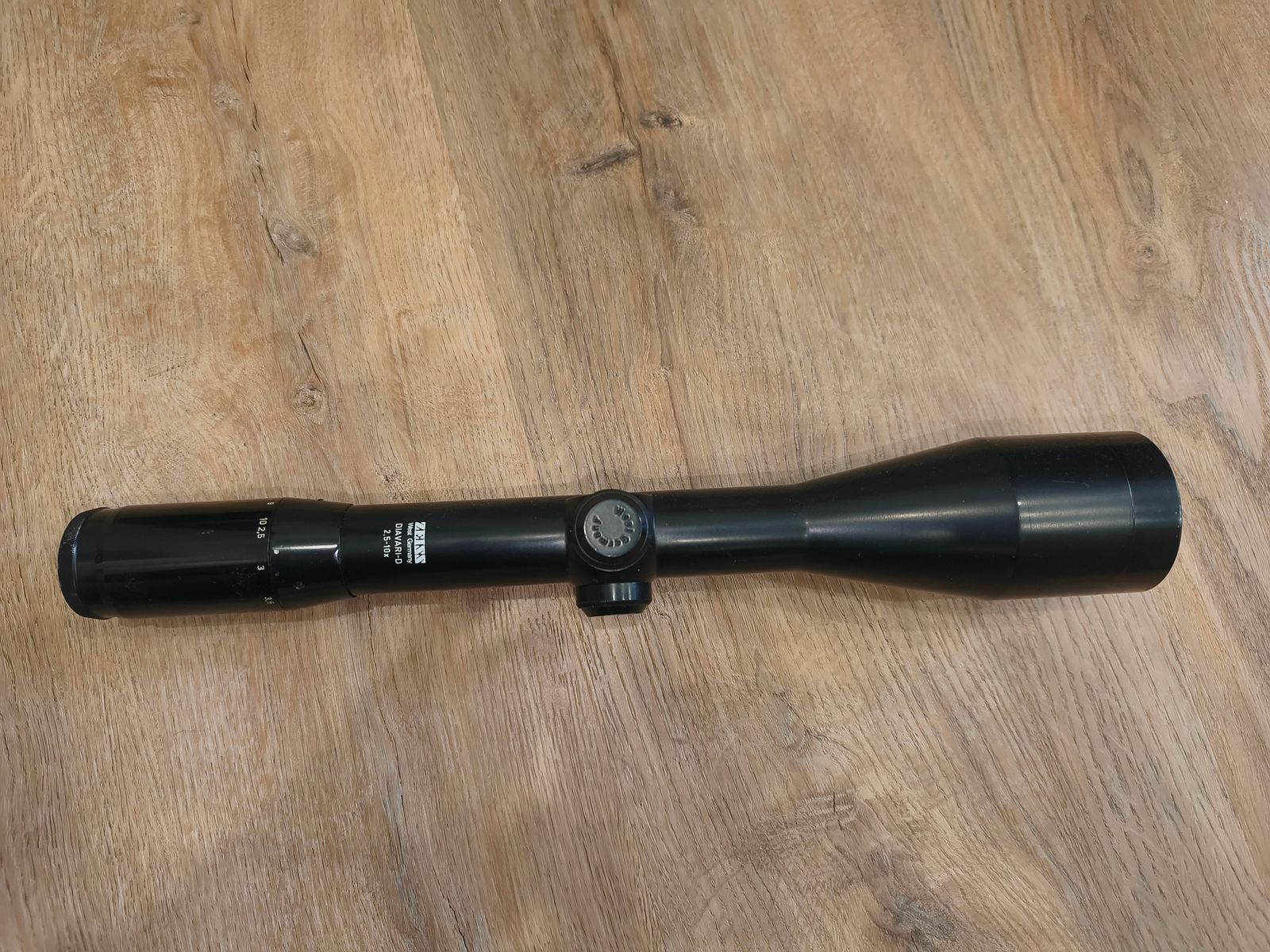 Zeiss Diavari D 2,5-10