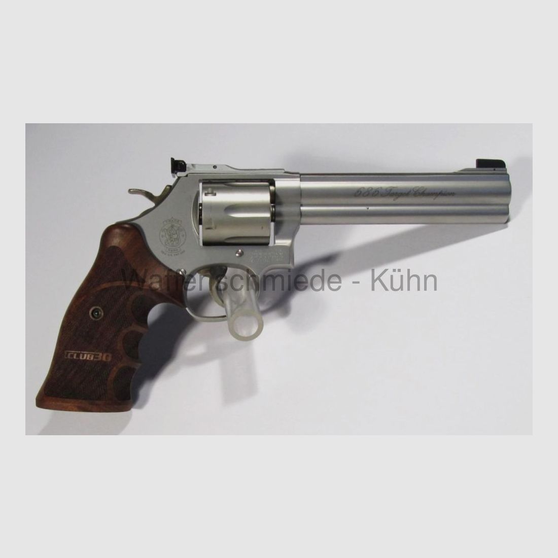 Smith & Wesson 686 Target Champion, afbeelding 2 van 3