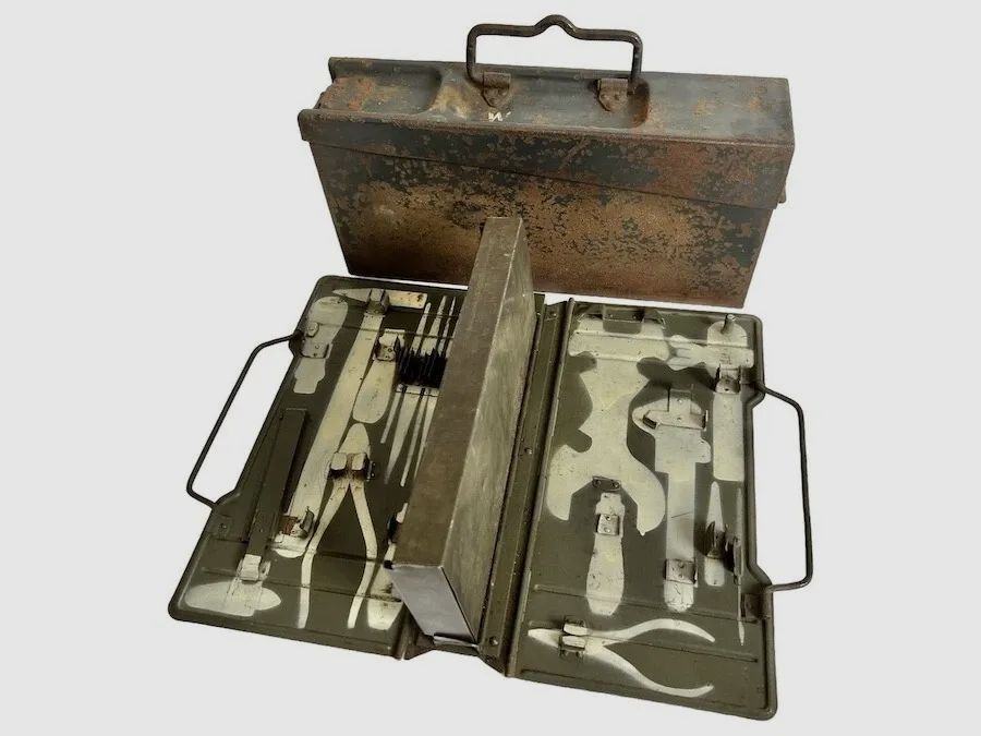 Original Werkzeugkasten MG34/42 