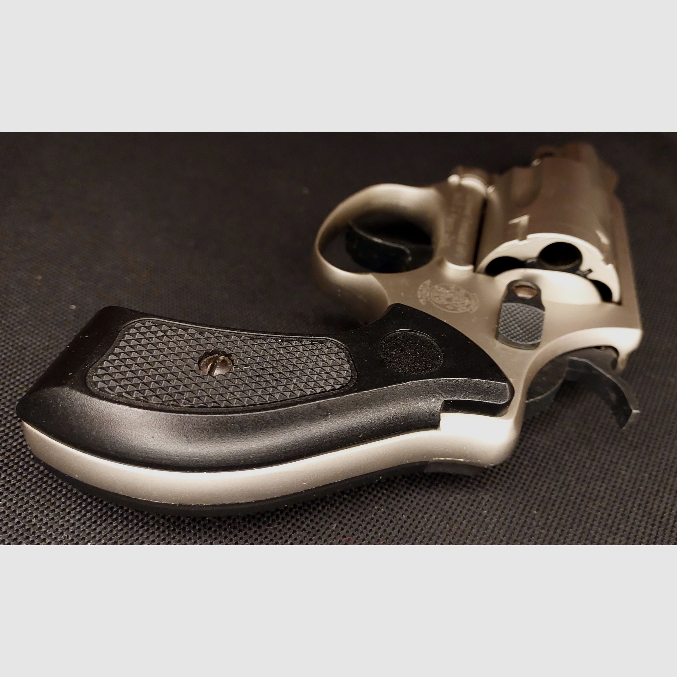 Smith & Wesson Chiefs Special Schreckschussrevolver Kal. 9mm R.K. Nickel (PTB 794)