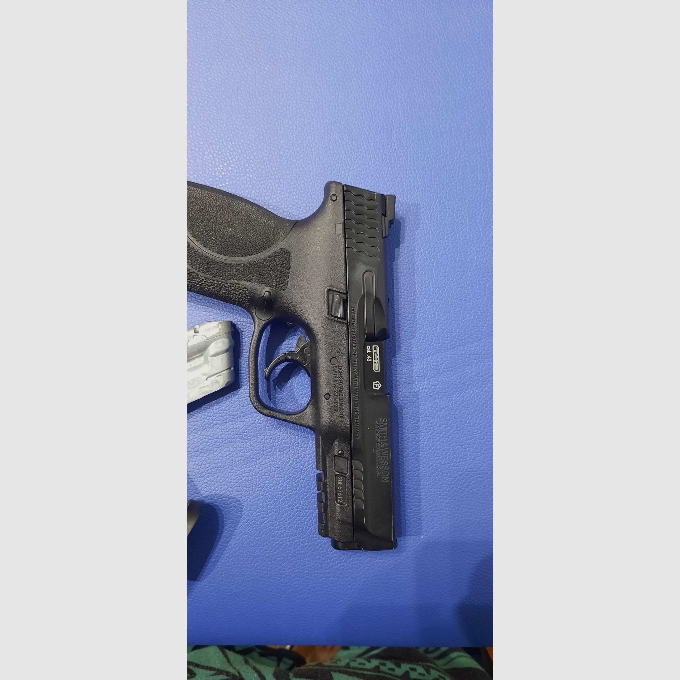 Smith & Wesson T4E M&P9  cal .43  7,5 joule . PREIS VB